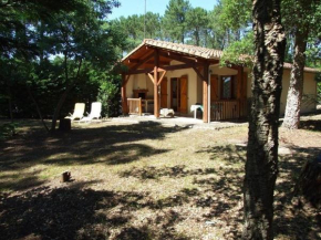 Villa T4 avec 3 Chambres, Terrasse, et Proche de l'Océan – Animaux Acceptés - FR-1-379-145
